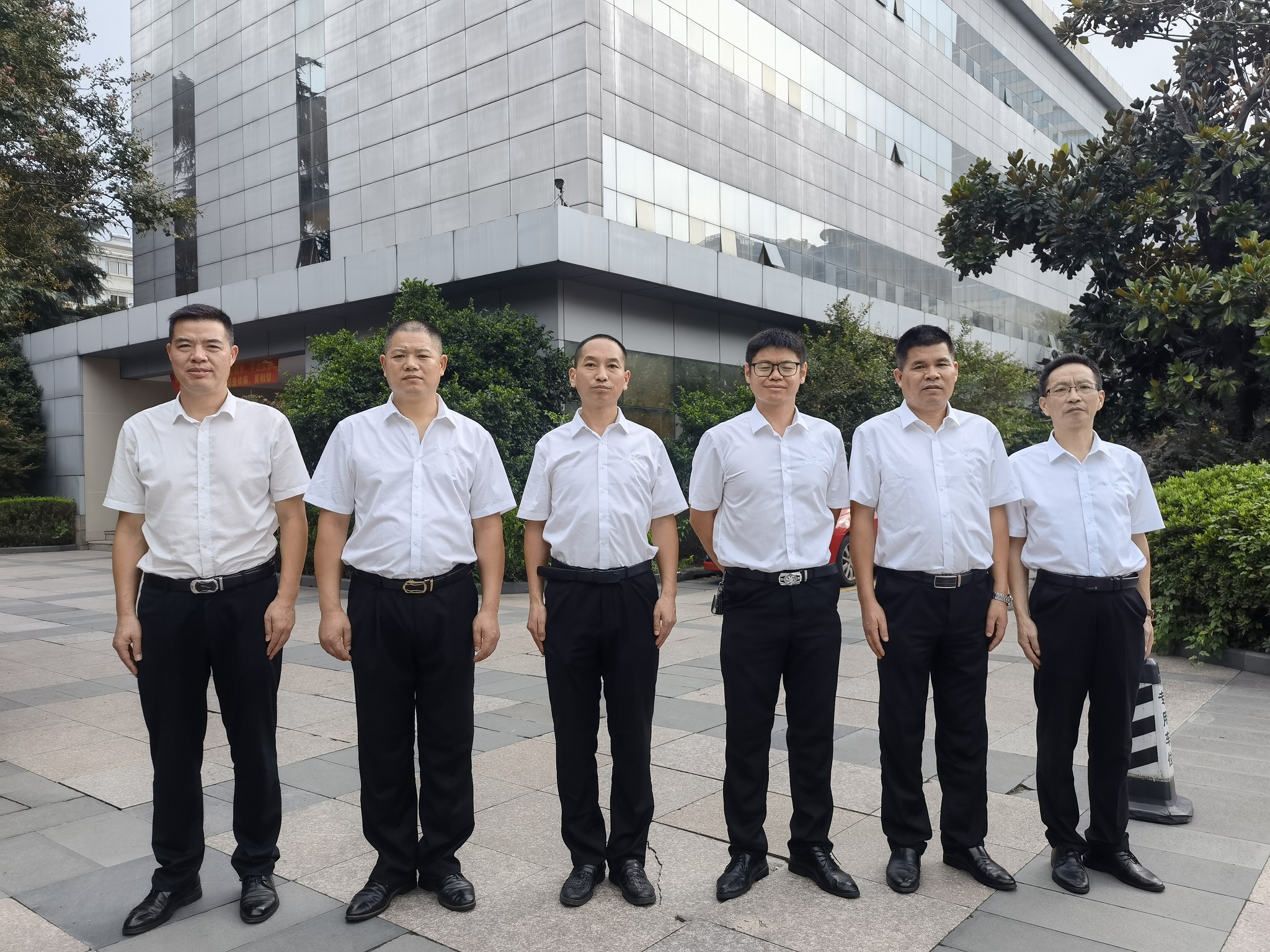 1633678884509921Ak3x.jpg 1633678884509921Ak3x.jpg